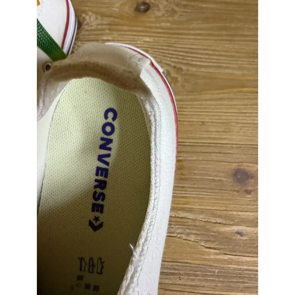 Converse Chuck Taylor All Star Low – Youth Size 2